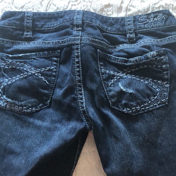 Silver ladies low rise jeans boot cut nice jean , comfy. Cute button up also - Picture 3 of 3